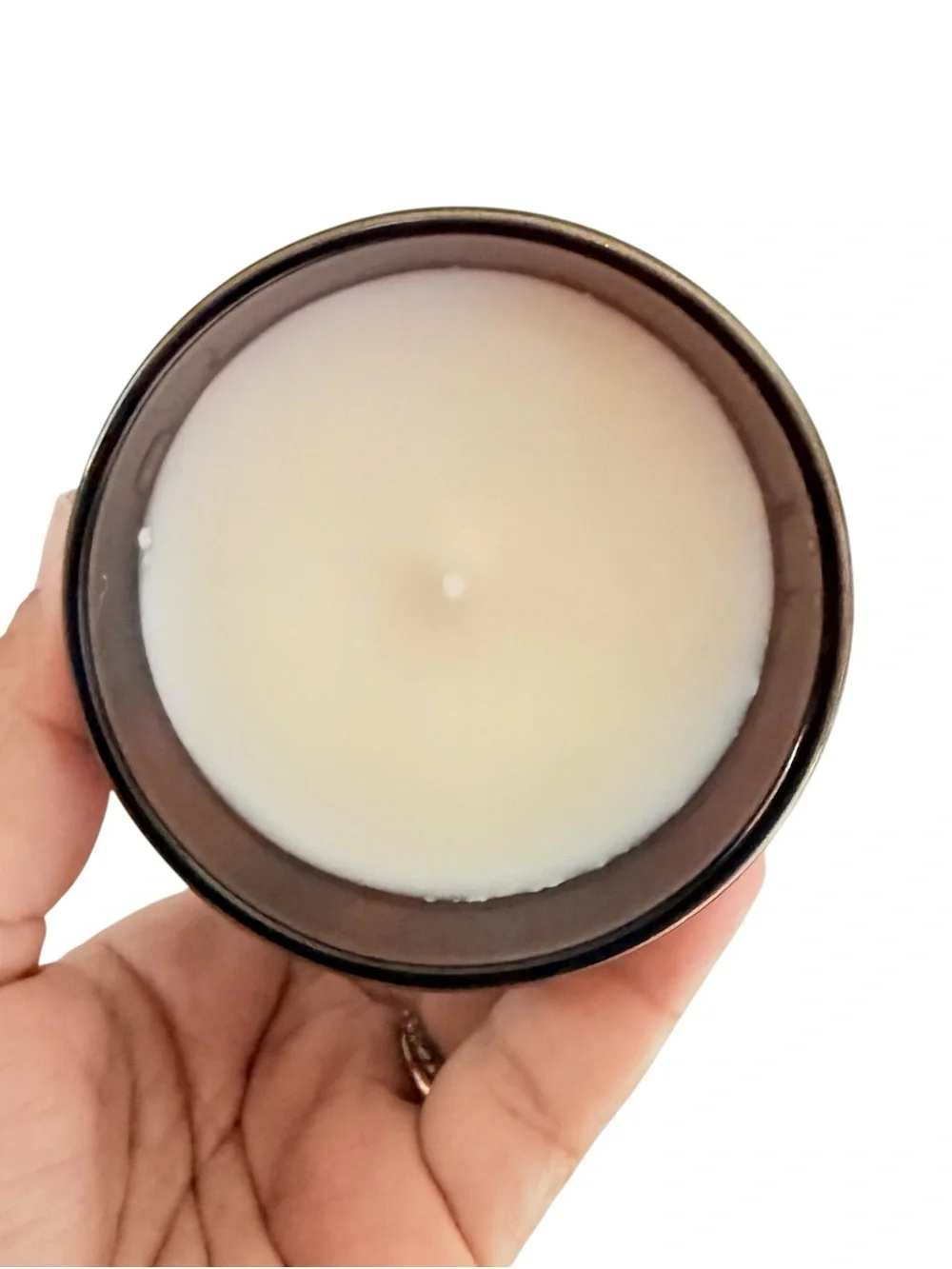 Leoben Company Amber Applewood Luxury Scented Candle - Brown